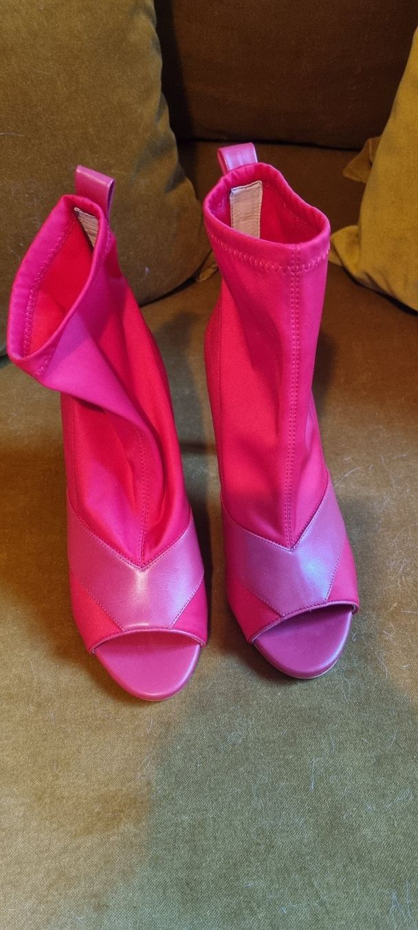 Liu Jo Damenschuhe: Splendido tronchetto opentoe Liu Jo rosso – Gebraucht aus Gordola von ang_7257