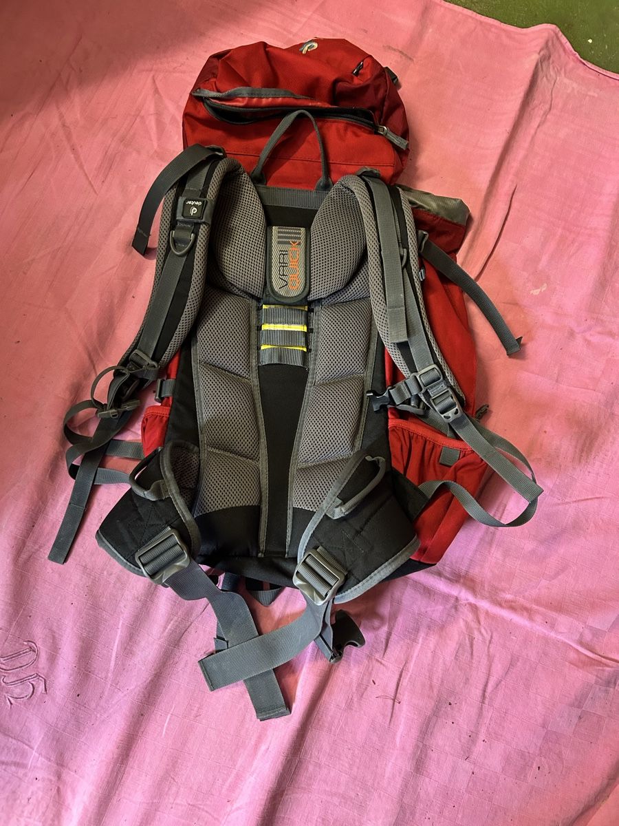 Deuter Rucksäcke: Rucksack Deuter Fox 30 Rot – Gebraucht aus Bremgarten b. Bern von Thermes 4