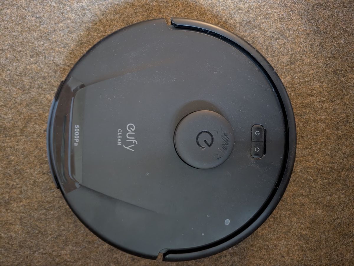 Eufy Aspirapolveri & Accessori: Eufy RoboVac 30C with Self-Emptying Station – Nuovo (secondo la descrizione) da Lindau venduto da Rongg 3