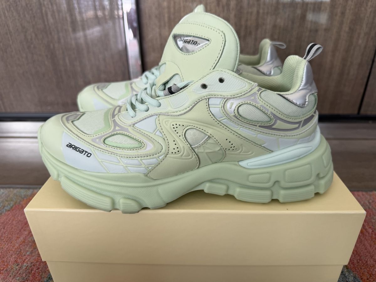 Axel Arigato Scarpe da uomo: Axel Arigato sneakers  – Nuovo (secondo la descrizione) da Lausanne venduto da Loyal_8