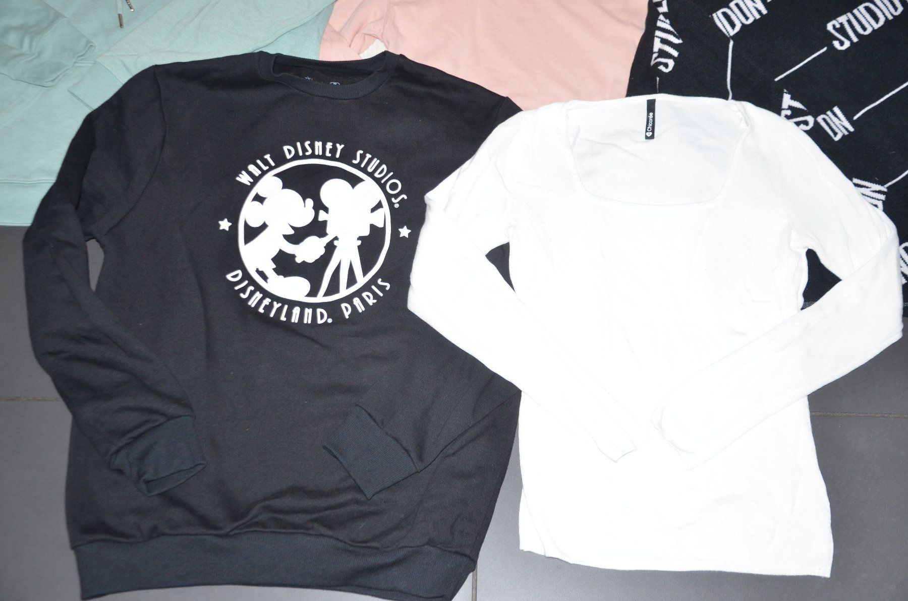 Pullover & Sweatshirts: 7 x Pullover / pull M/L – Gebraucht aus Collonges von arashee 1