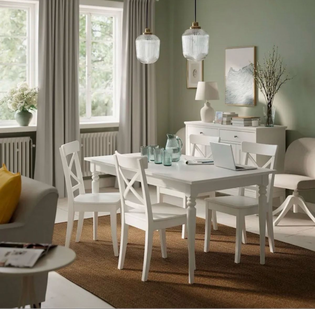 Ikea Chaises: Lot de 8 chaises blanches  – D'occasion à Chernex par npe_m5zk 4