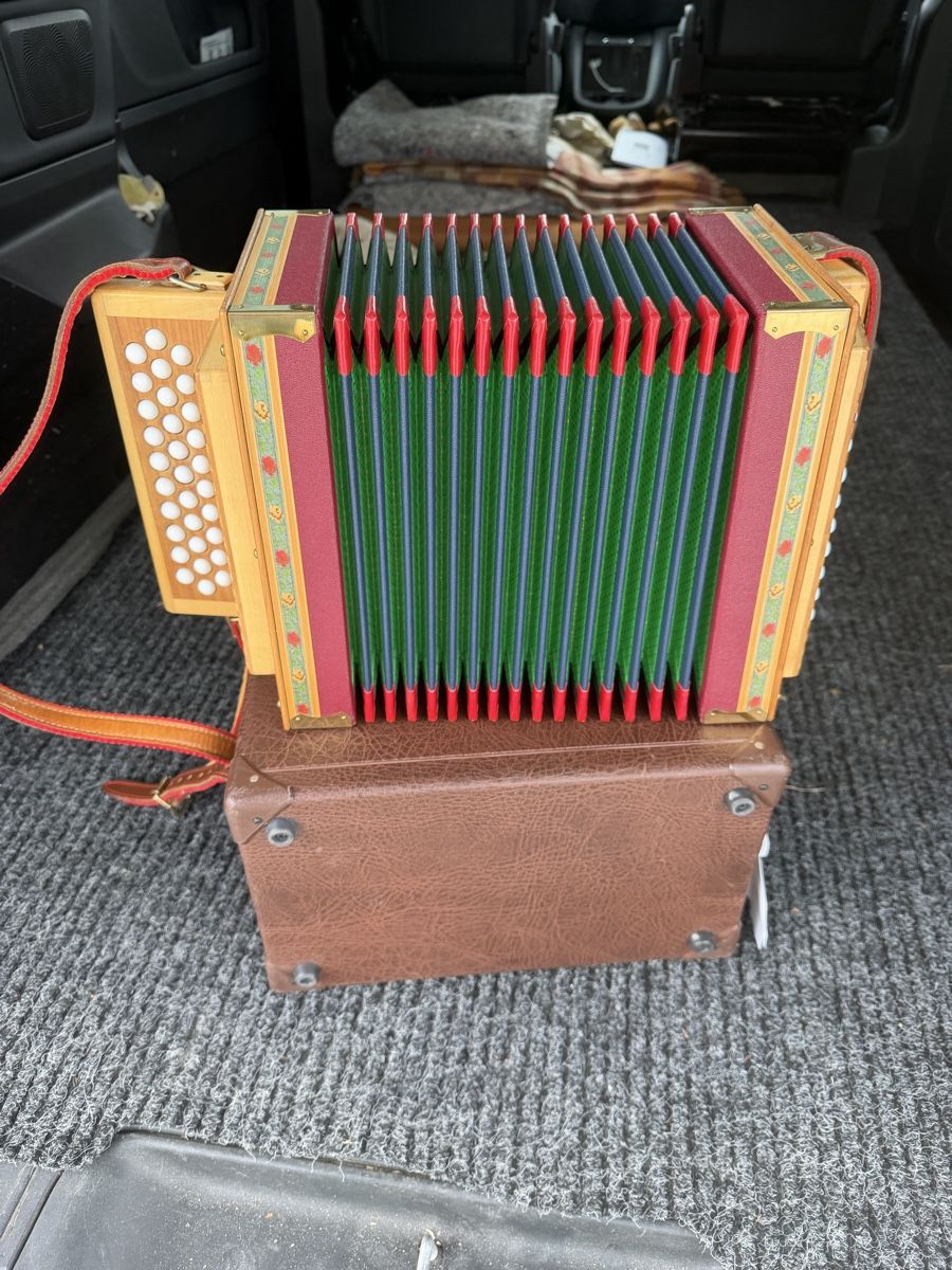 Musikinstrumente: Schwizerogeli  – Gebraucht aus Muhen von MiGeiss64 4