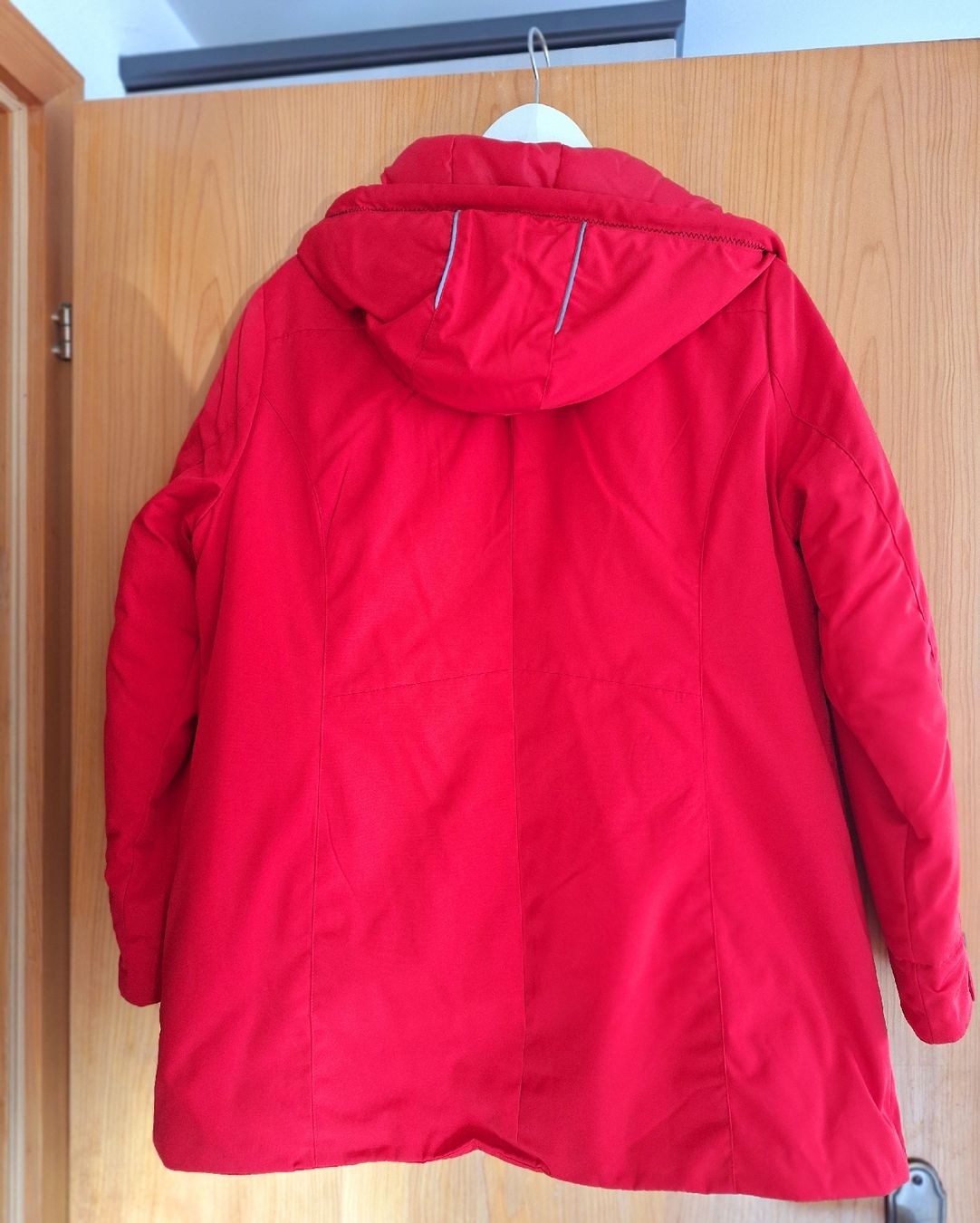Vestes: Winter Jacke Damen. – D'occasion à schluein par ciara011 1