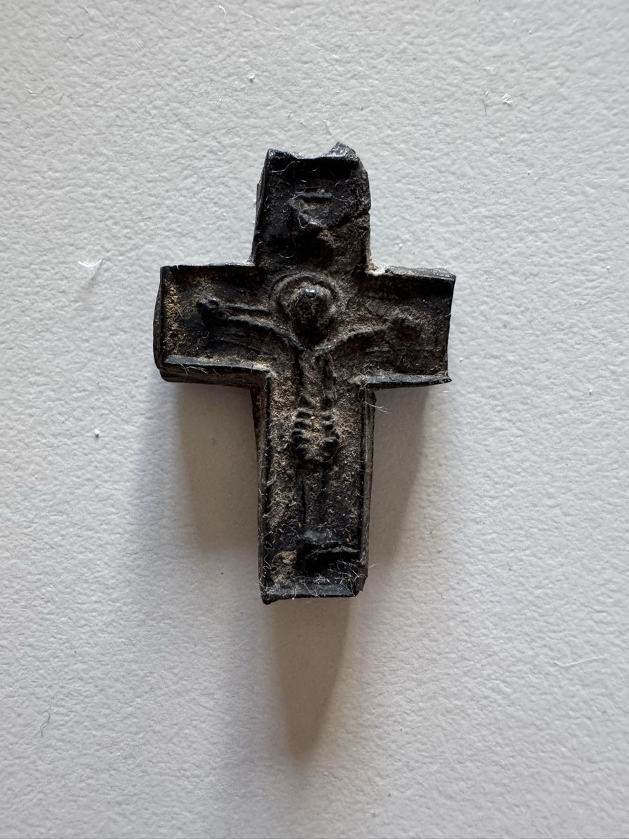 Ciondoli: Reliquienkreuz – Usato da Küsnacht ZH venduto da Engadin_1 3