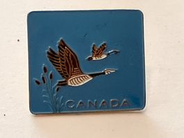 1 Pin Canada