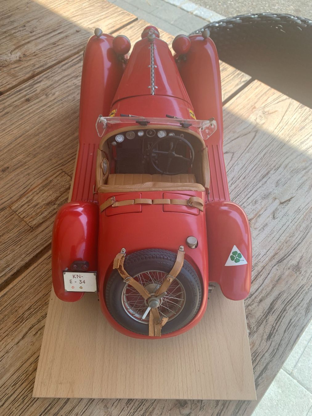 Alfa Romeo Modellini d'auto: Metallmodellauto rot Ferrari Alfa Romeo – Usato da Sisseln AG venduto da twing63 4