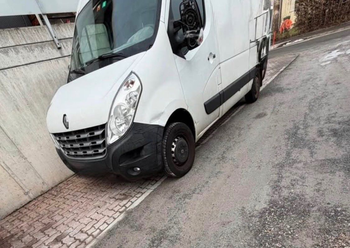 Renault Nutzfahrzeuge: RENAULT Master T35 dCL125, mit MFK. AHK. – Gebraucht aus Schänis von nik_f2wb 2