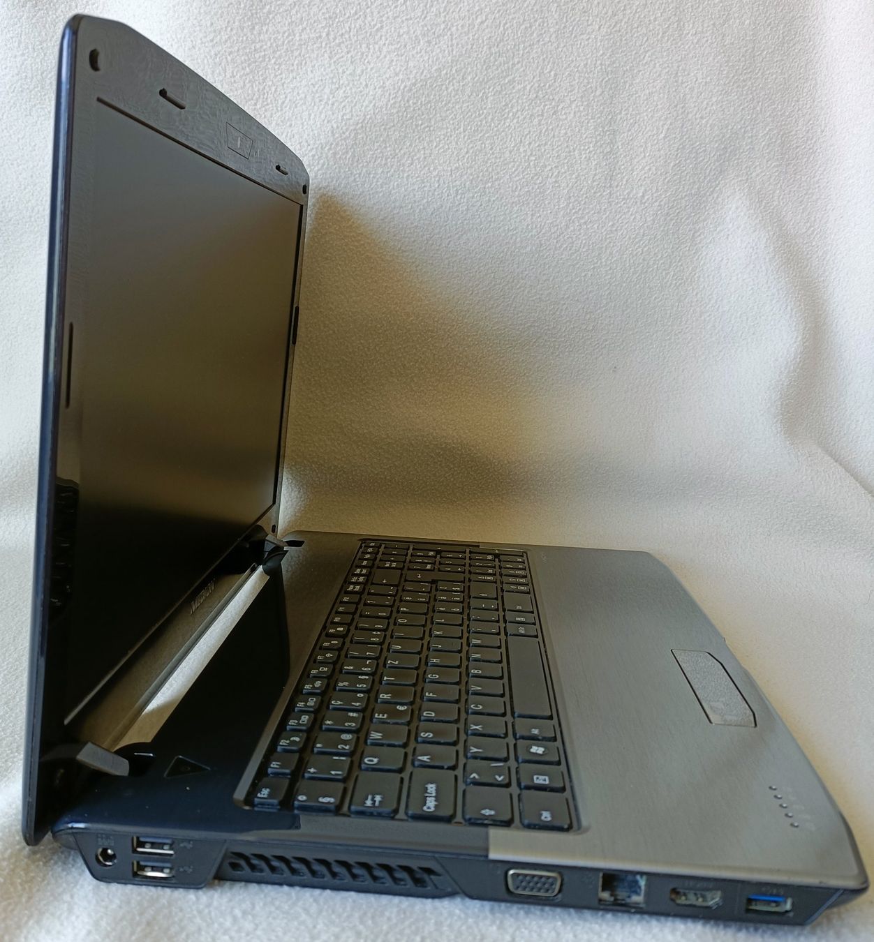 Medion Notebook: Laptop Medion, SSD, Windows 11, Office 2021 Pro – Usato da Niedergösgen venduto da elv_kv8j 2