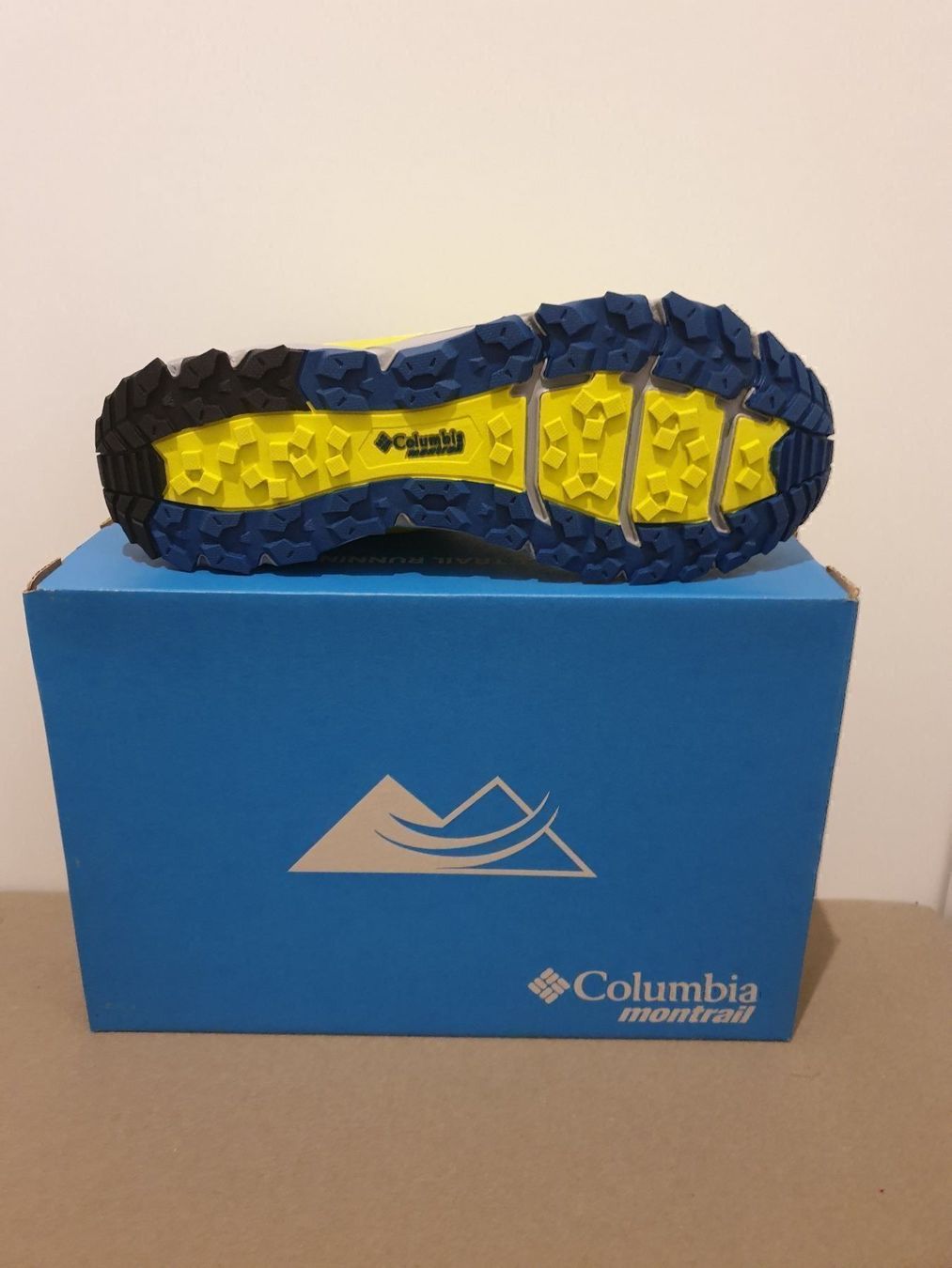 Columbia Scarpe da uomo: COLUMBIA CALDORADO III           Gr.44 – Nuovo e nell'imballaggio originale da Zürich venduto da LIQUIDATOR.CP 2