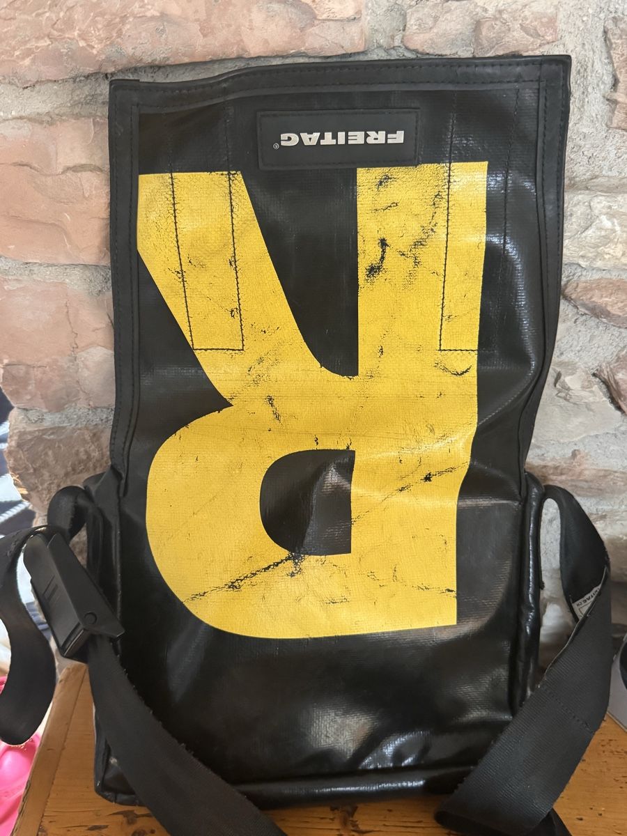 Freitag Taschen: Freitag F11 Lassie  – Gebraucht aus Arsiè von Marydema76 2