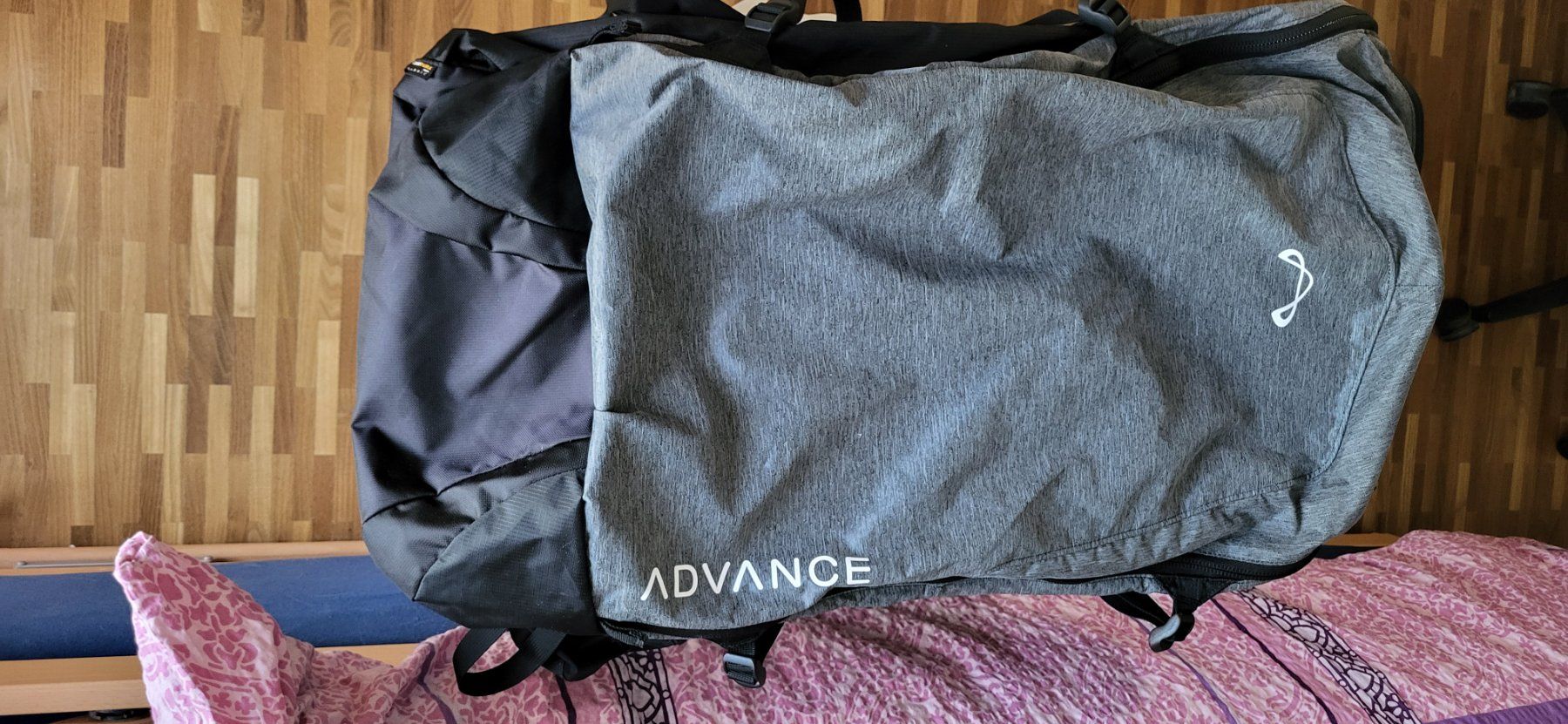 Sport dell'aria & Aquiloni: Sac Parapente Comfortpack Advance – Nuovo e nell'imballaggio originale da Villars-sur-glane venduto da Epsilonhike 1