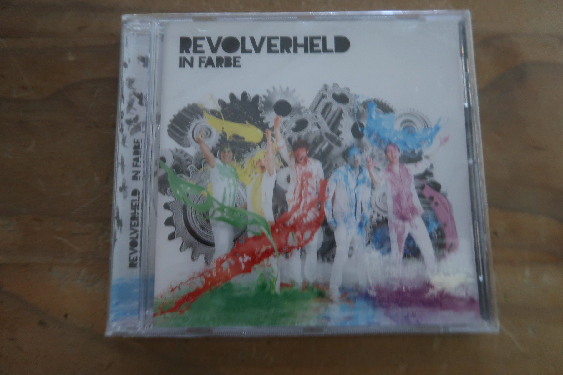 CD: REVOLVERHELD - IN FARBE - NEUE OVP CD – Nuovo e nell'imballaggio originale da Basel venduto da Patiscat