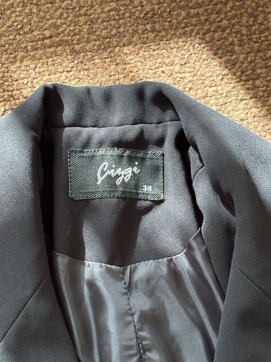Completi: Blazer suit – Usato da Confignon venduto da Second_Hand_Ch 2