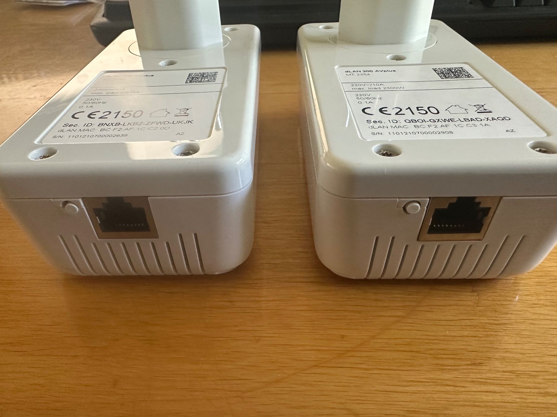 Devolo Unità & Adattatore: 2 Devolo dLAN 200 AVplus Powerline Adapter – Usato da Stallikon venduto da Rsiri 2