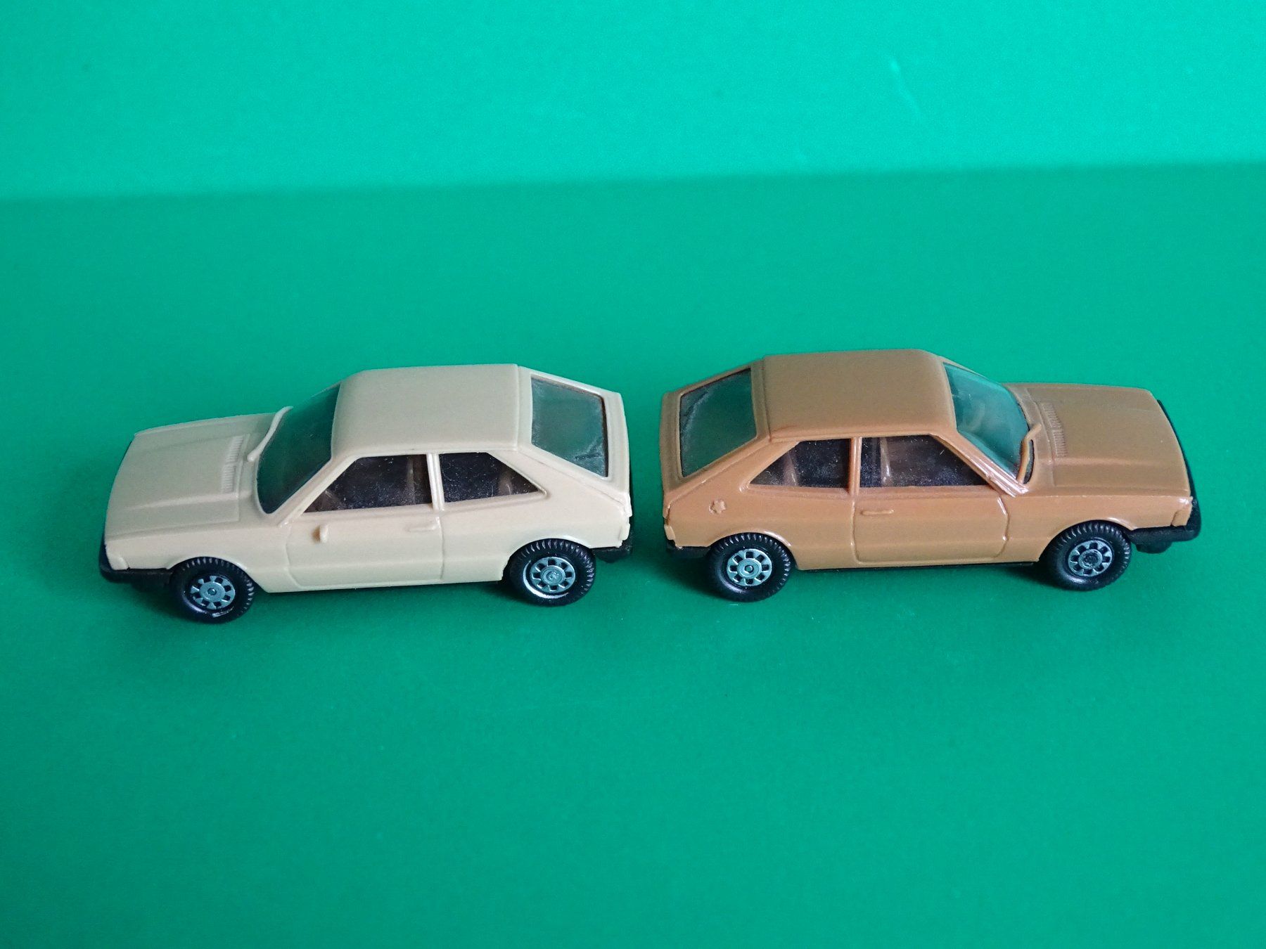 Herpa Modellini d'auto: 2 x VW Scirocco GTI von Herpa 1/87 – Usato da Bretzwil venduto da Meex 3