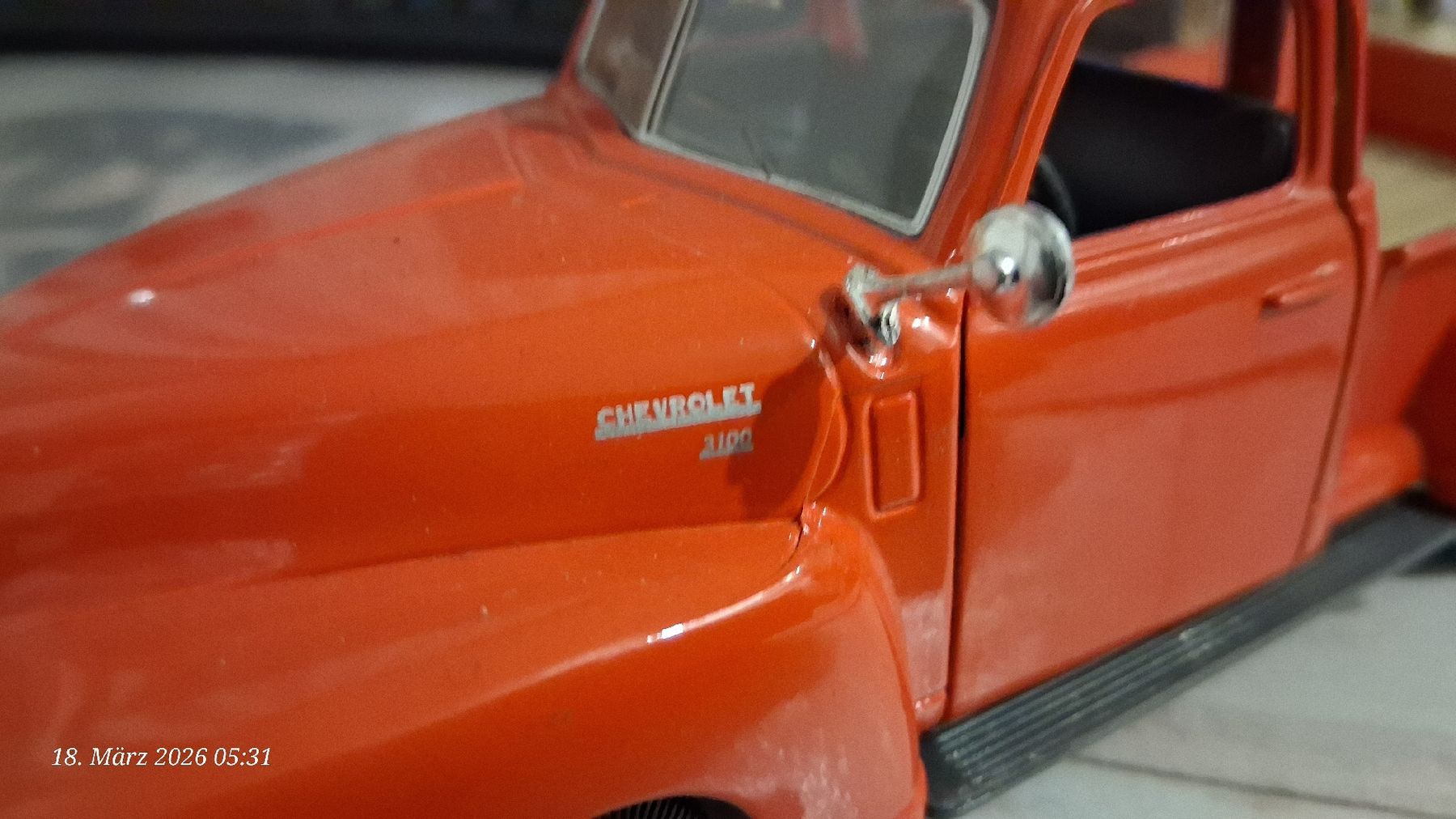 Maisto Modellini d'auto: 1:24 Chevy 3100 – Nuovo (secondo la descrizione) da Wolfenschiessen venduto da 2-stroke-garage 3