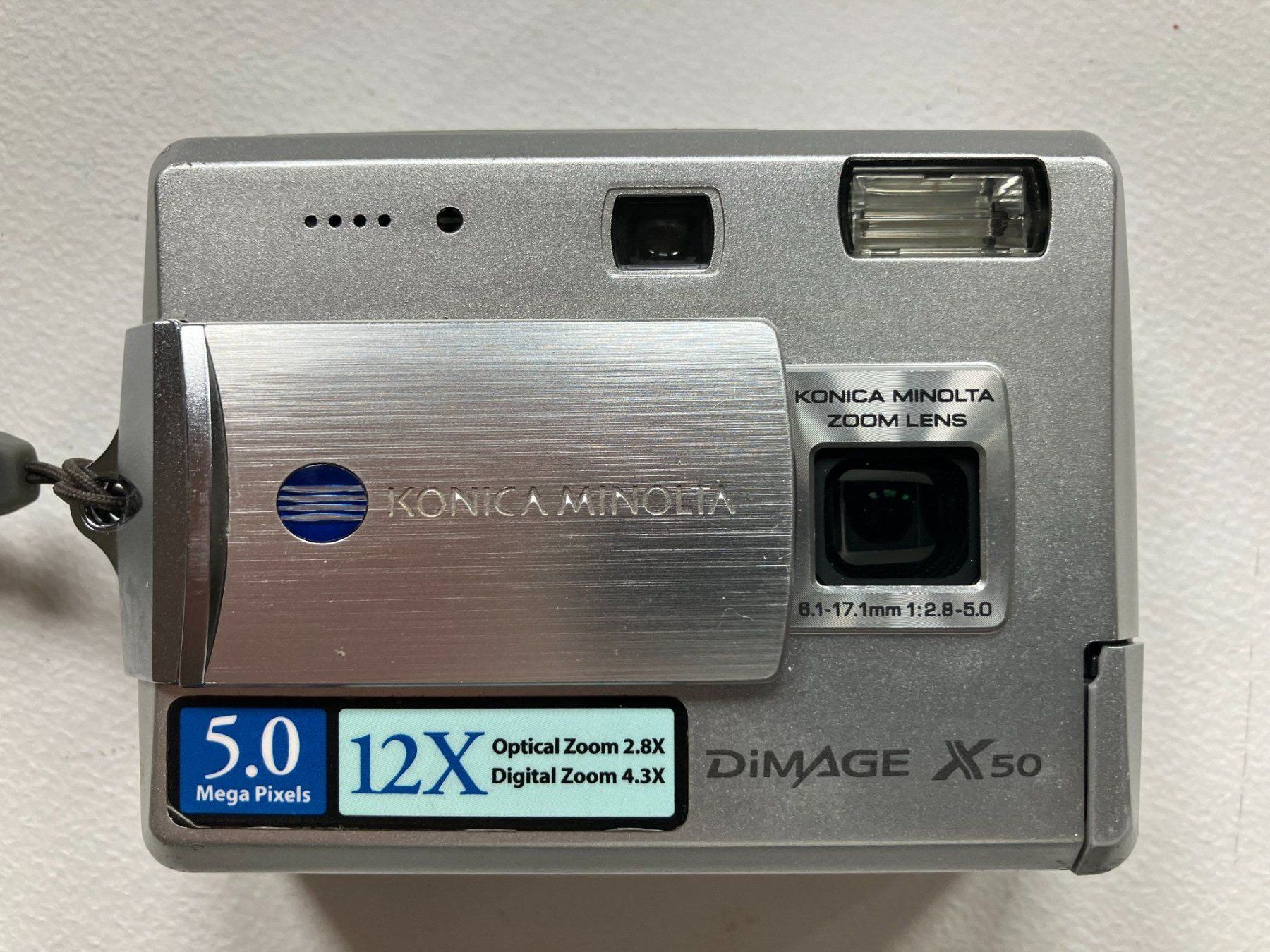 Konica Kamera: Kompaktkamera Konica Minolta Dimage X50, zum Restaurieren – Defekt aus Aarau von rol_mz8k