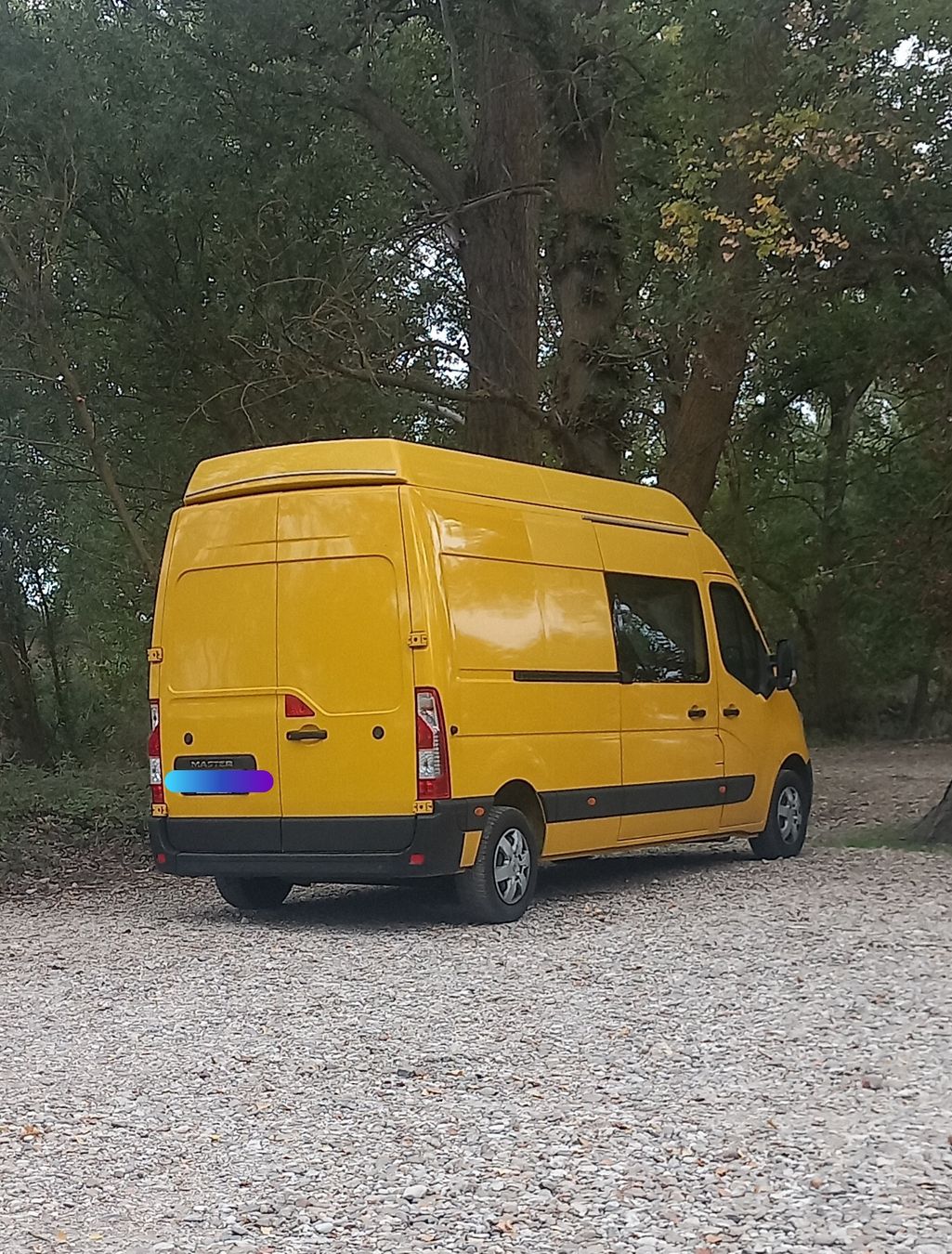 Veicoli da campeggio: Renault Master - 56000 km - 2018 – Usato da Chur venduto da par_9hnb 1