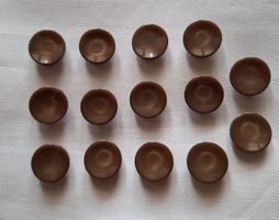 14 Stück, braune Knöpfe 15 mm.