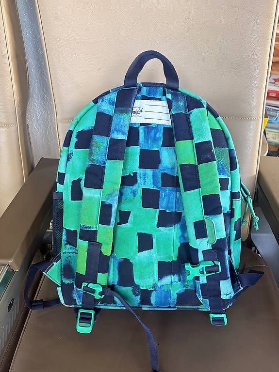 Zaini: Herschel Rucksack – Usato da Zürich venduto da blabladiggi 1