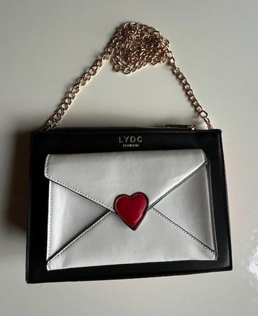 Handtasche