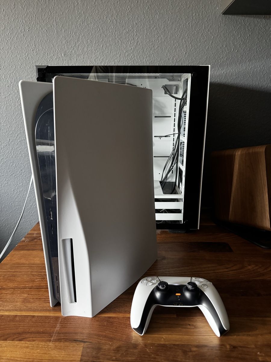 Sony Konsolen: Sony PlayStation 5 PS5 Disc Edition + DualSense Controller – Gebraucht aus Winterthur von Uzay88 1