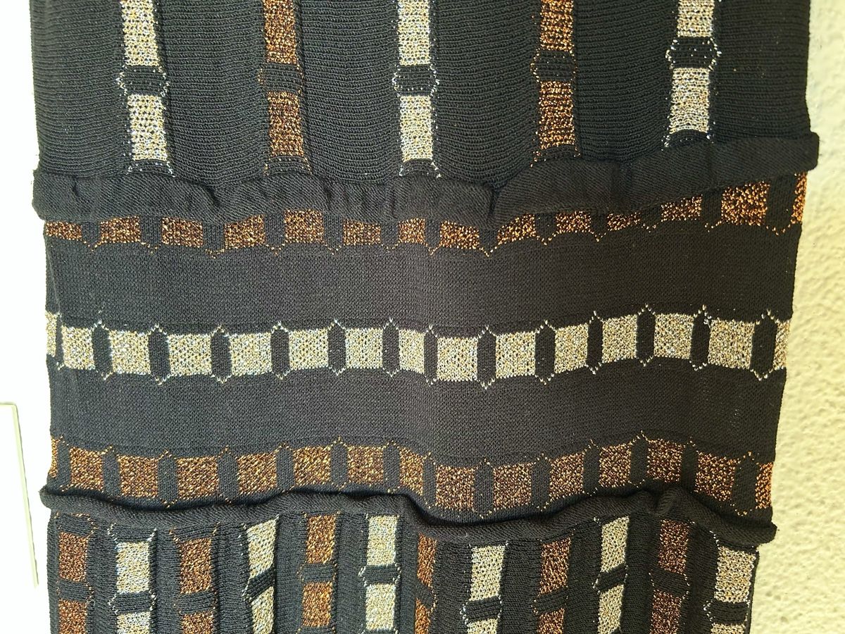 Kleider: Edles Dixie Kleid, Grösse S, schwarz/gold – Neu und originalverpackt aus Stäfa von yumai1 2