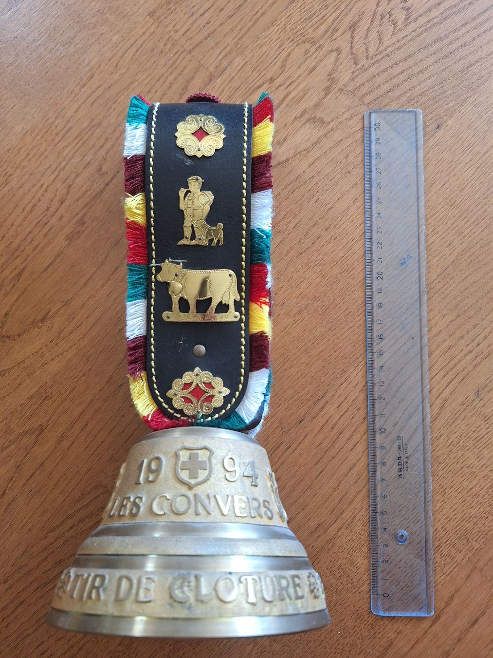 Glocken & Treicheln: Glocke – Gebraucht aus Genolier von Antoine30