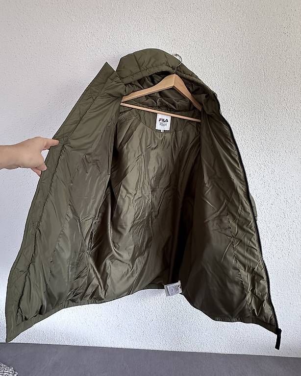 Giacche: FILA Daunenjacke GR.XL Men – Usato da Bremgarten AG venduto da Slideshaker 2