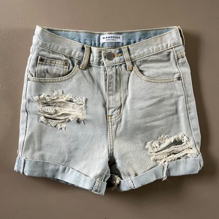 GLAMOROUS Jeansshorts 🩵