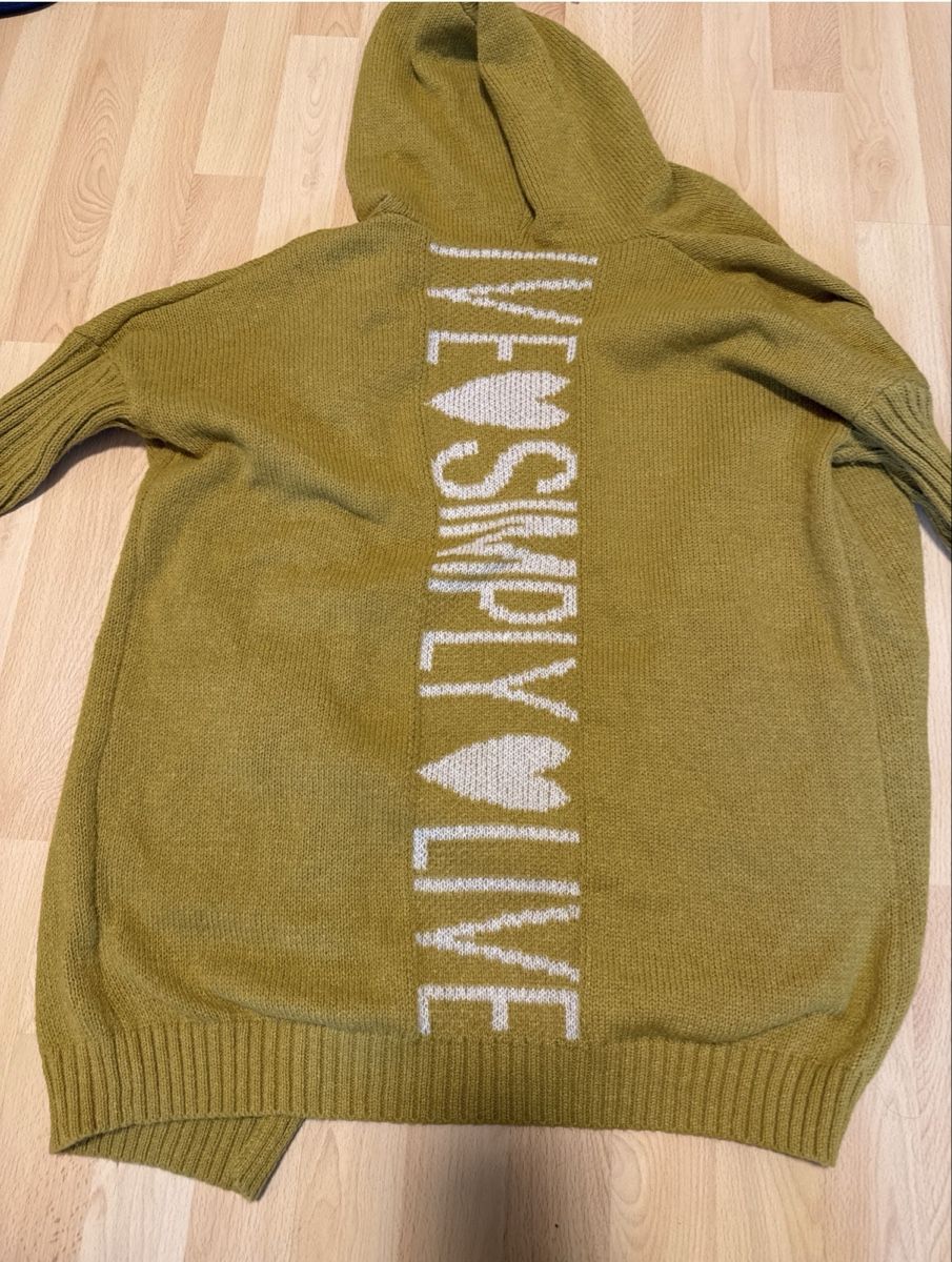 Maglioni & Felpe: STRICKJACKE MIT KAPUZE – Usato da Alchenflüh venduto da selina077 1