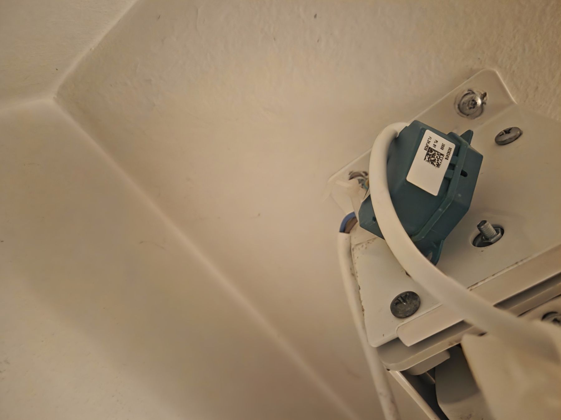 Heimkino: Projektionsleinwand Projecta elektrisch gebraucht – Gebraucht aus Winterthur von lanrom 3