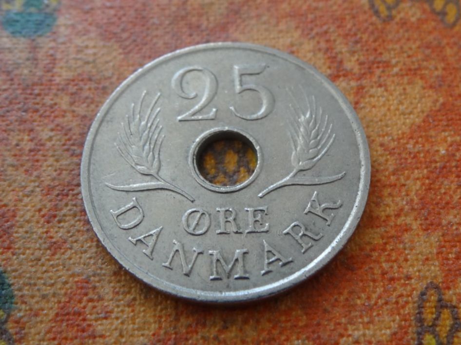 Toutes les monnaies: DANEMARK  25  Ore  1967 – D'occasion à Romanel-sur-Lausanne par Swift13 1