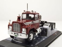 Mack R-Series LKW Zugmaschine 1966 dunkelrot / Decor    1:43
