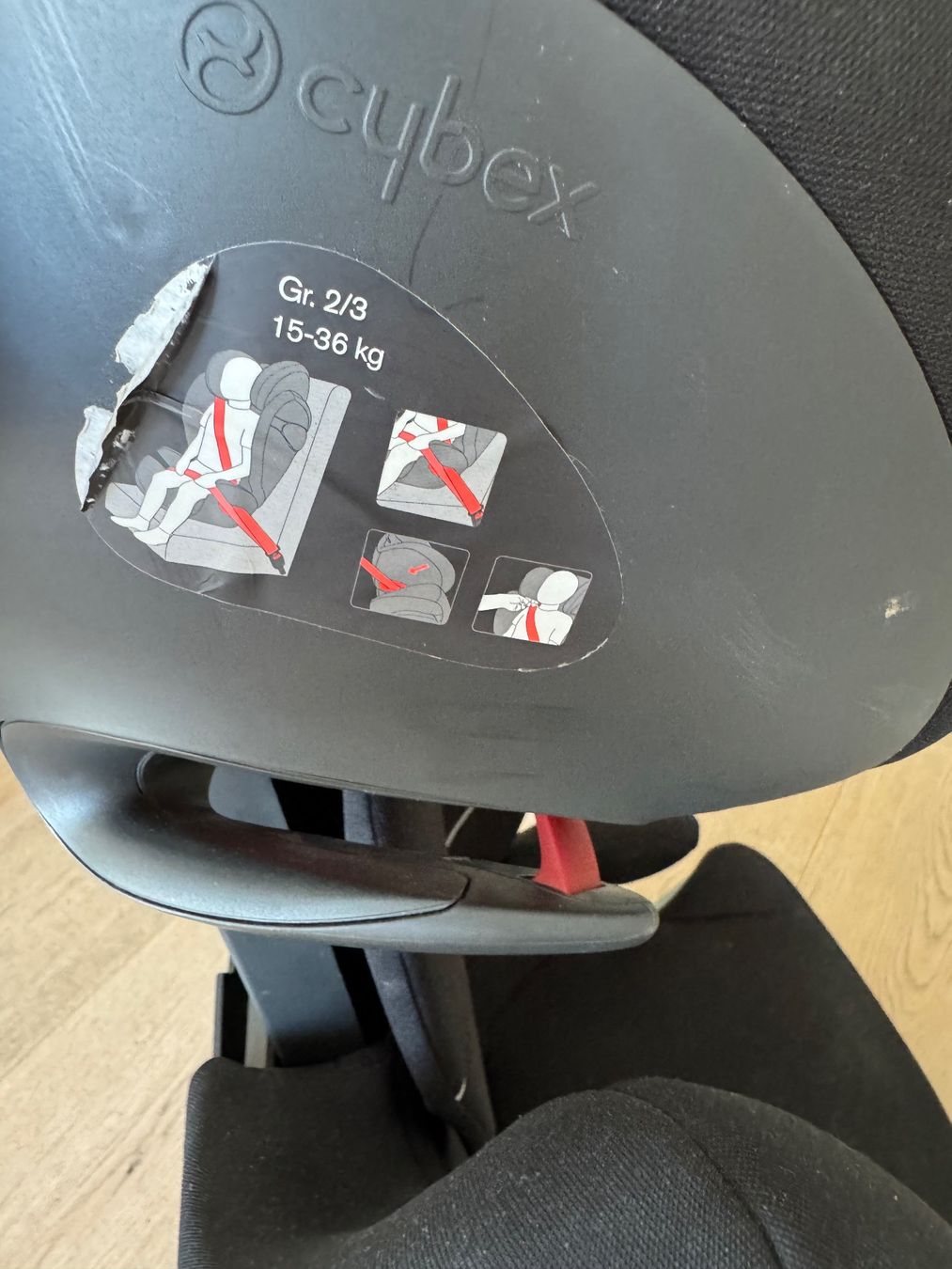 Cybex Seggiolini per auto: Kindersitz Cybex Silver schwarz Solution M-fix – Usato da Wangen ZH venduto da Sephora21 3