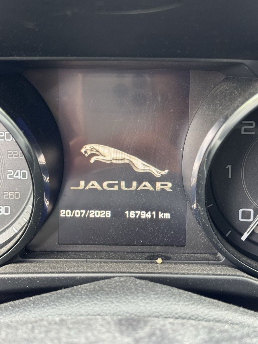 Jaguar Automobili: JAGUAR XE 20d – Difettoso da Neuhausen am Rheinfall venduto da dav_kxm8 5