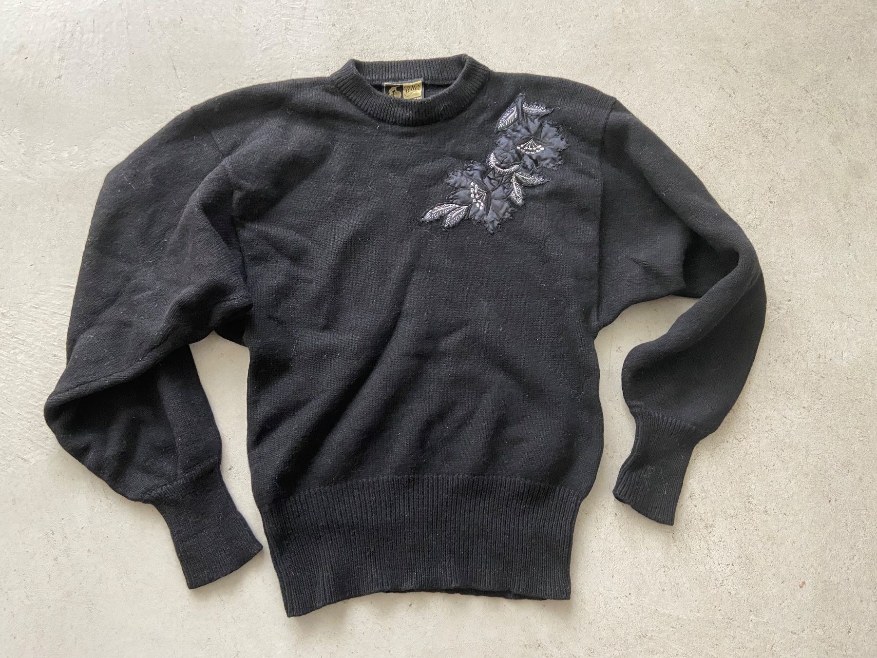 Pullover & Sweatshirts: 80s Vintage Pullover mit Applikation – Gebraucht aus Zürich von Eves.vintage.element 1