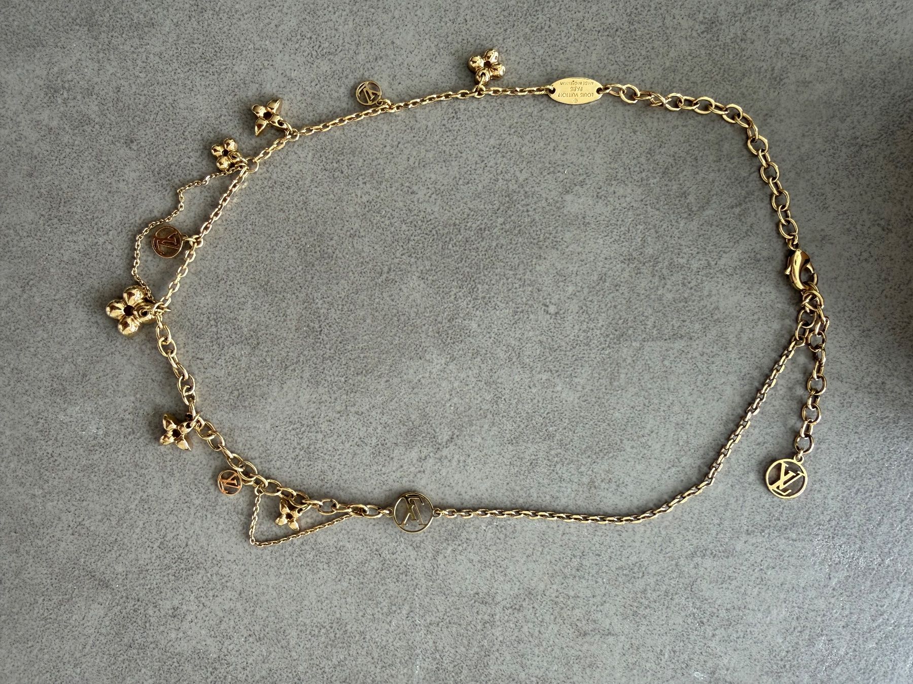 Louis Vuitton Ketten: Louis Vuitton Halskette Blooming Supple Gold – Gebraucht aus Meggen von nat_z89l 1
