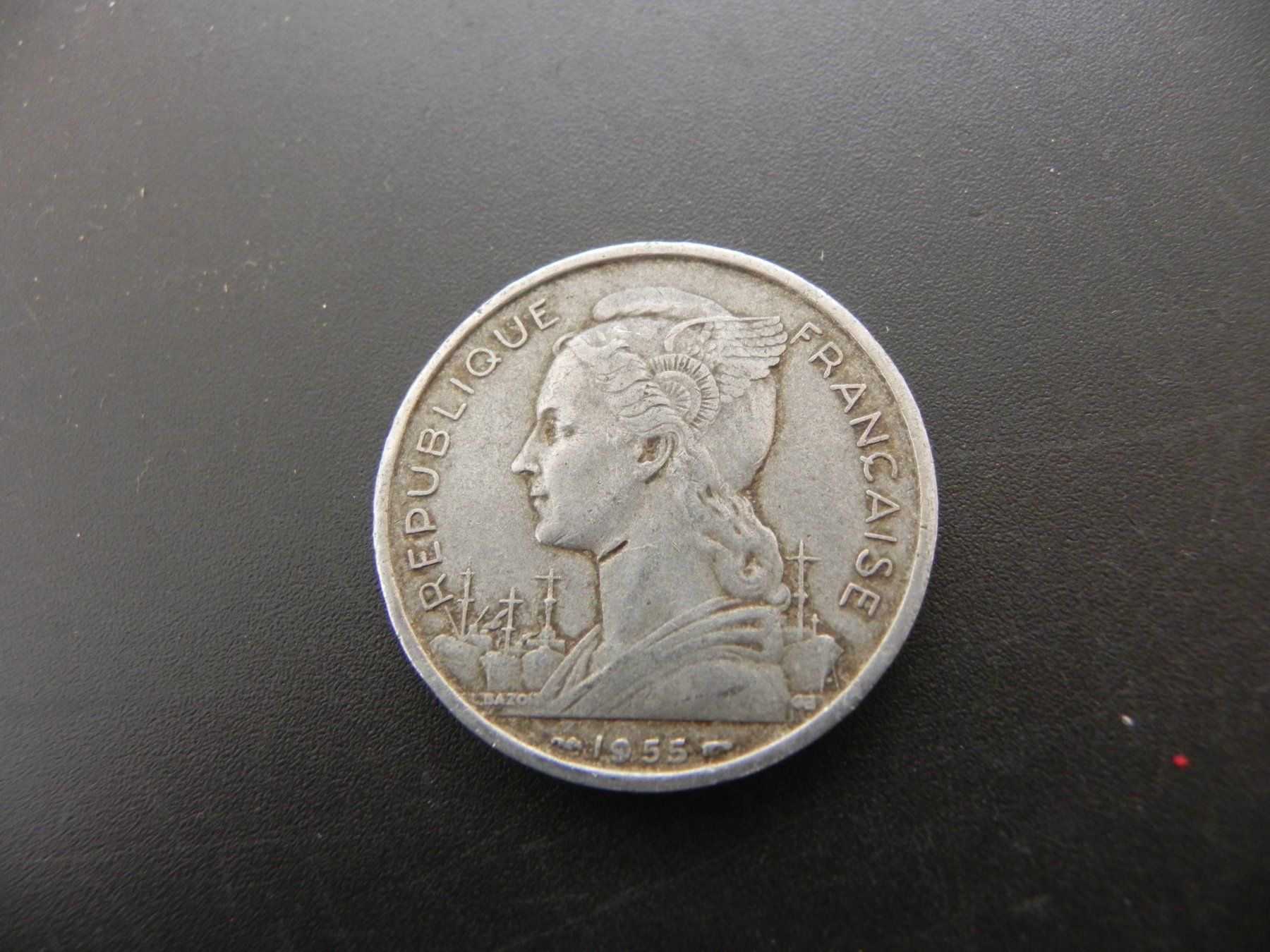 Tutti le monete: Réunion 5 Francs 1955 – Usato da Biel/Bienne venduto da Gogolozi 1