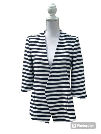 Schicker Damen Blazer schwarz weiss gestreift Gr. 38 Elegant