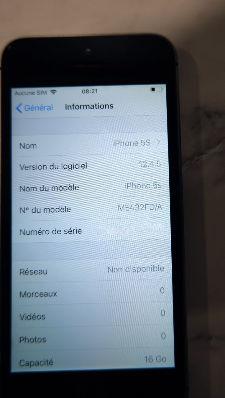 Apple Handys / Smartphones: Apple iPhone 5S 16Go – Gebraucht aus LAUSANNE von vitriolH2SO4 5