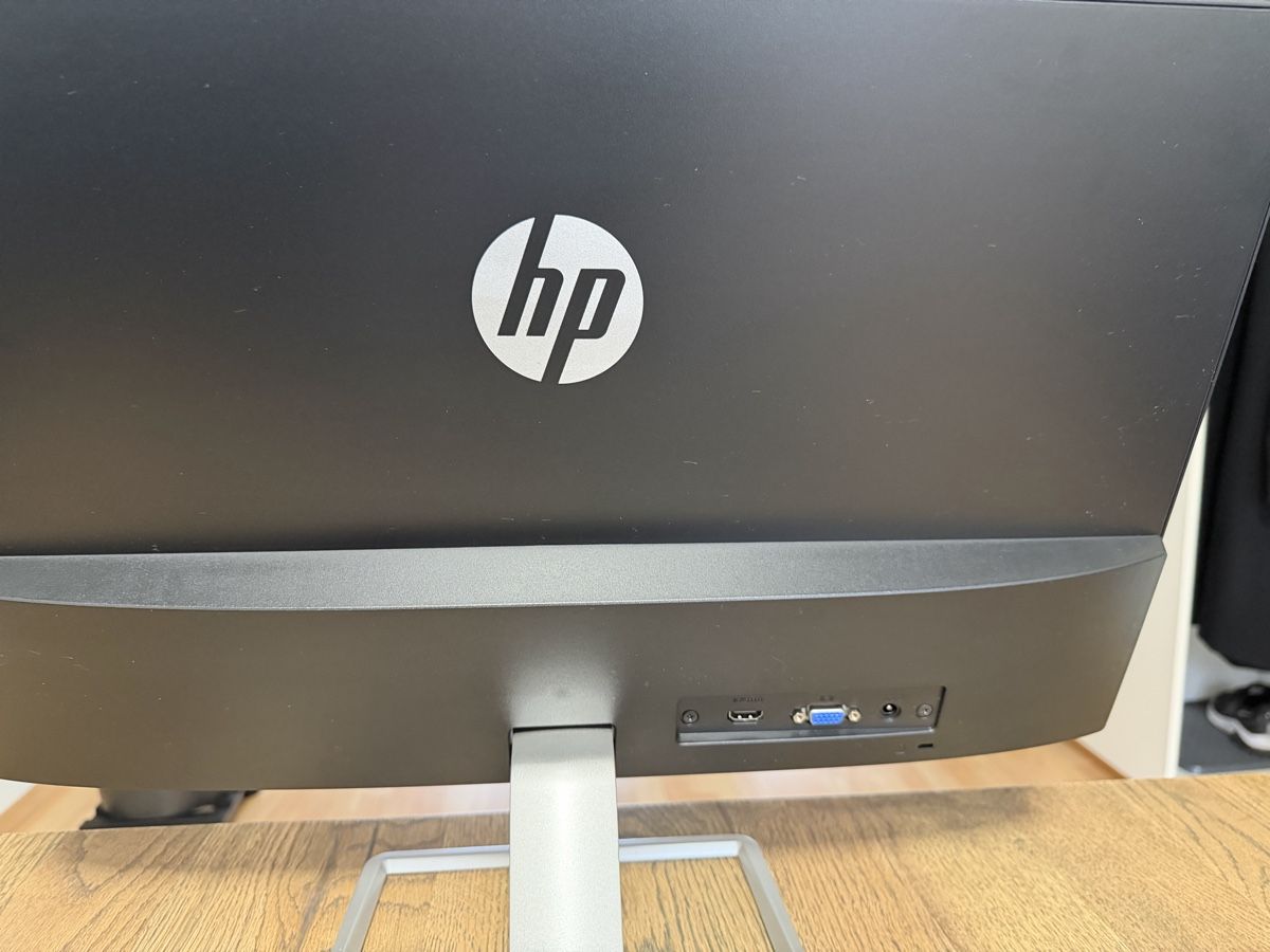 Hewlett Packard Monitor: hp Bildschirm 24f 23.8 inch Display – Usato da Kriens venduto da SauberTeam21 2