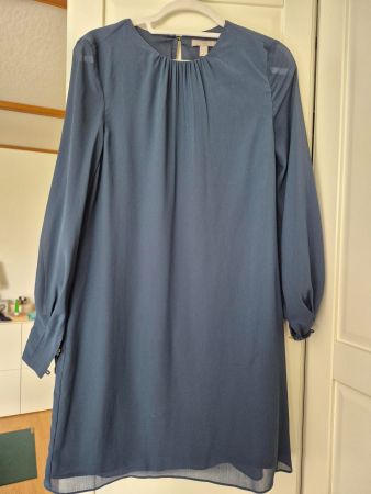 Knielanges Langarmkleid von H&M - Grösse 36