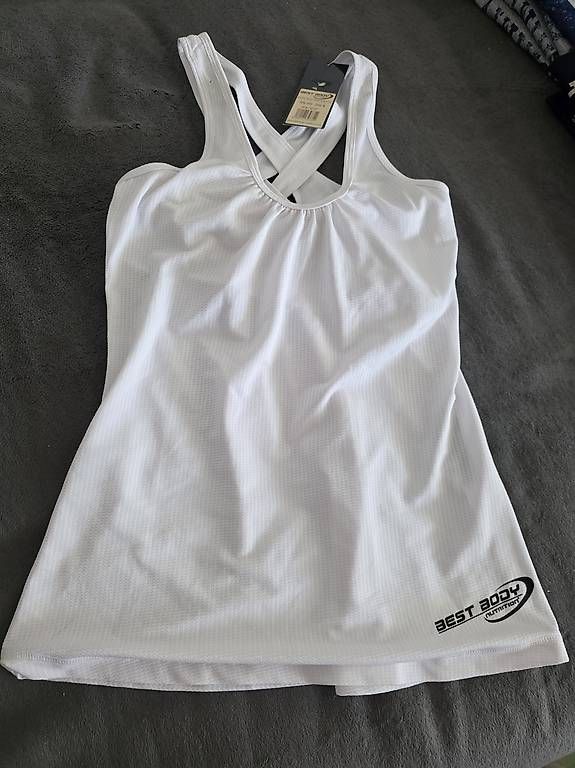 Top: BEST BODY WEIS WEISS M  – Usato da Reitnau venduto da cuorematto01 2