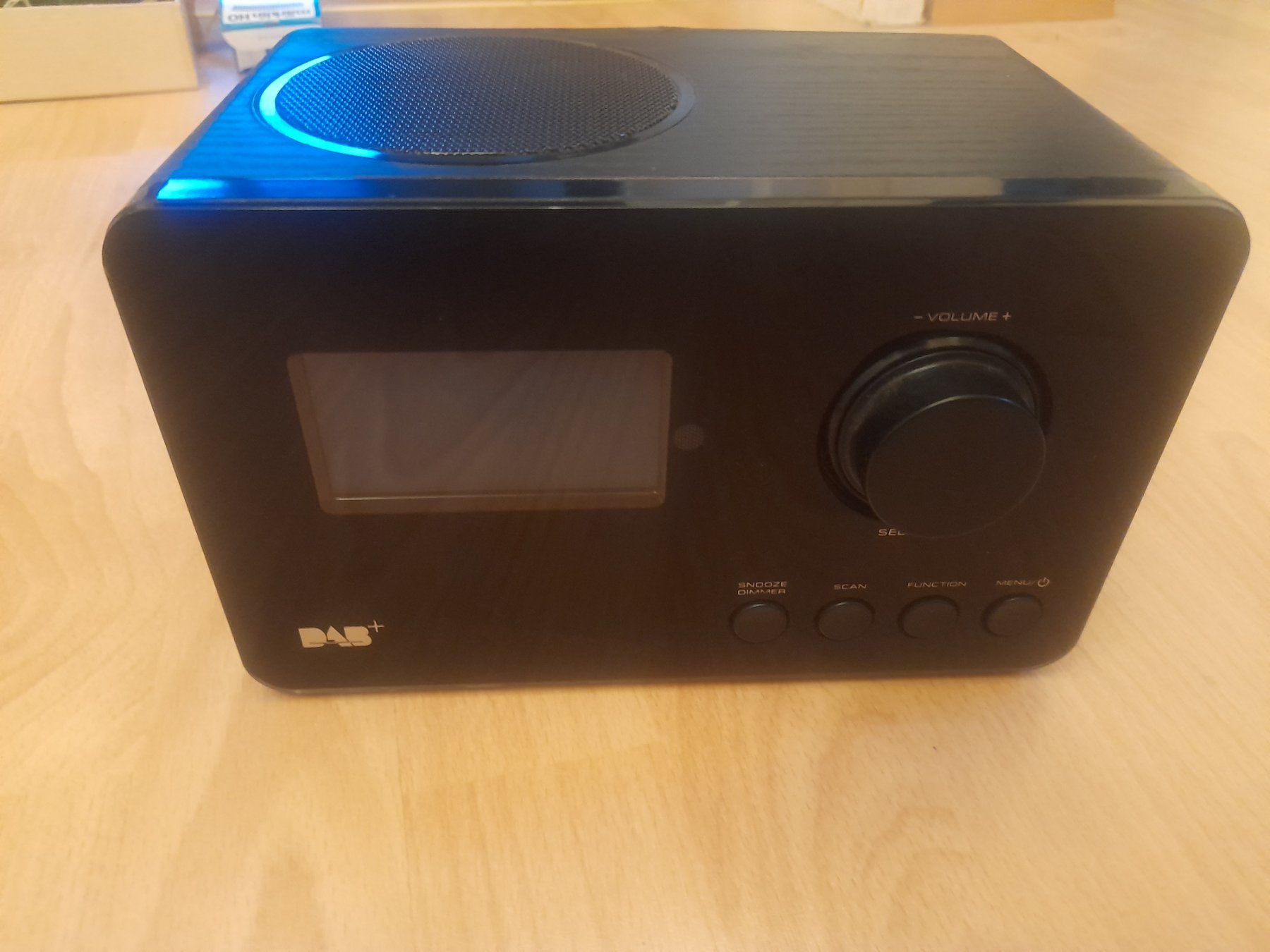 Radio: DAB+ Radio Tevion DAB 424 schwarz – Usato da Lustmühle venduto da chevi03 1