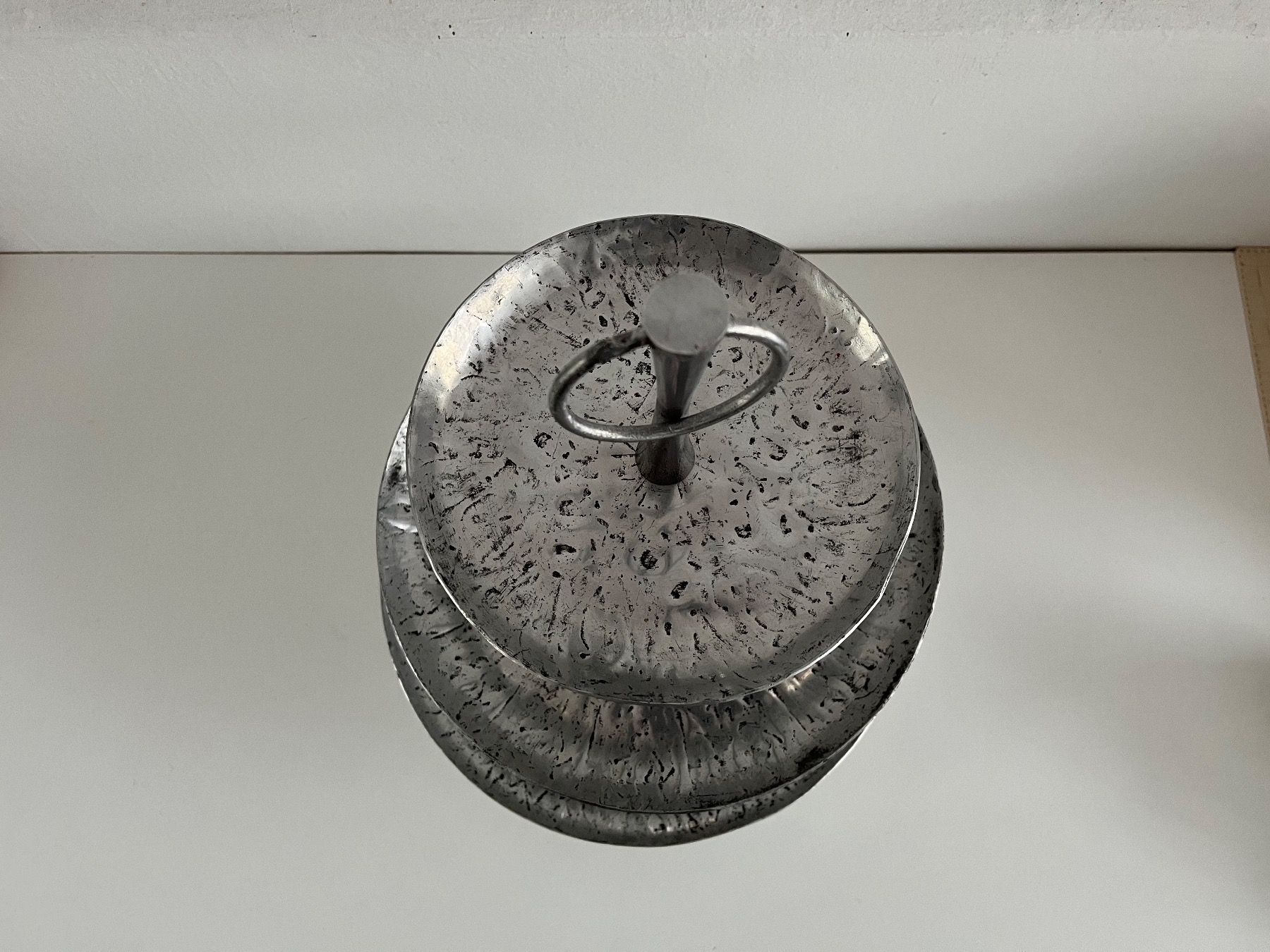 Tutte le decorazioni: Etagere aus Aluminium – Usato da Wetzikon ZH venduto da seli03 2