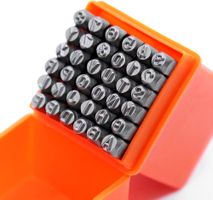 Einschlagbuchstaben A-Z + Zahlen, 36-tlg