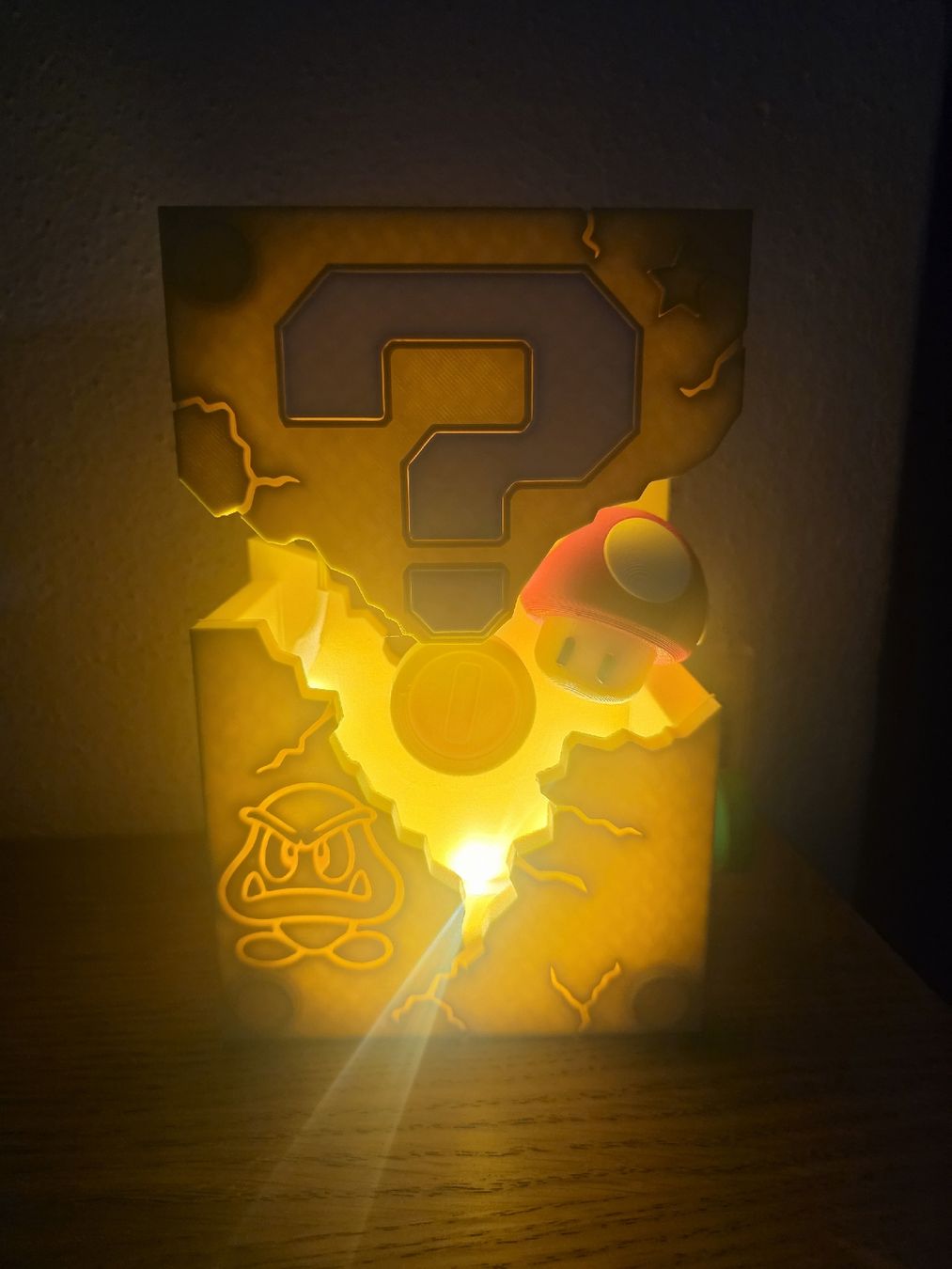 Lampade: Lampada Super Mario Question Block LED | Stampa 3D  – Nuovo (secondo la descrizione) da Figino venduto da dif_2gsf 4