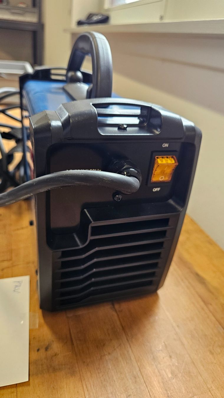 Scheppach Saldatori: Schweissgerät  Inverter SCHEPPACH WSE1100 – Usato da Diessenhofen venduto da Osio 4
